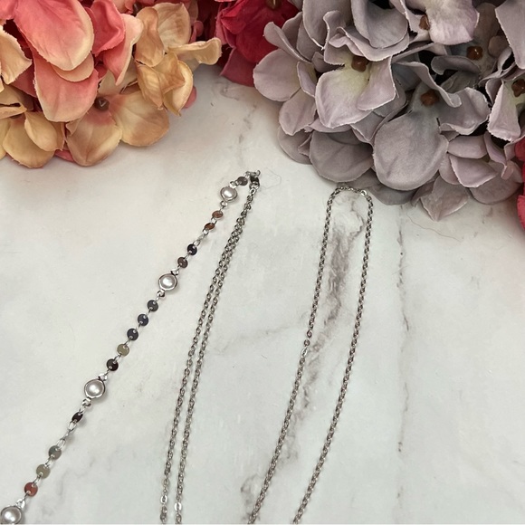 Long Tassel Pearl and Round Disc Necklace - Picture 15 of 16